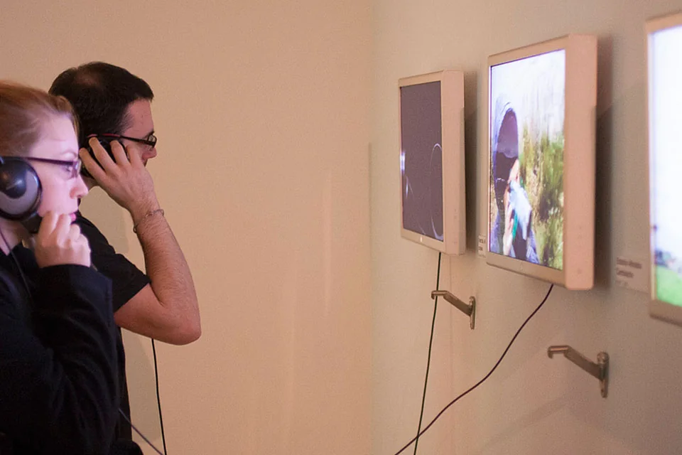 Archived image from Video Art From Colombia.