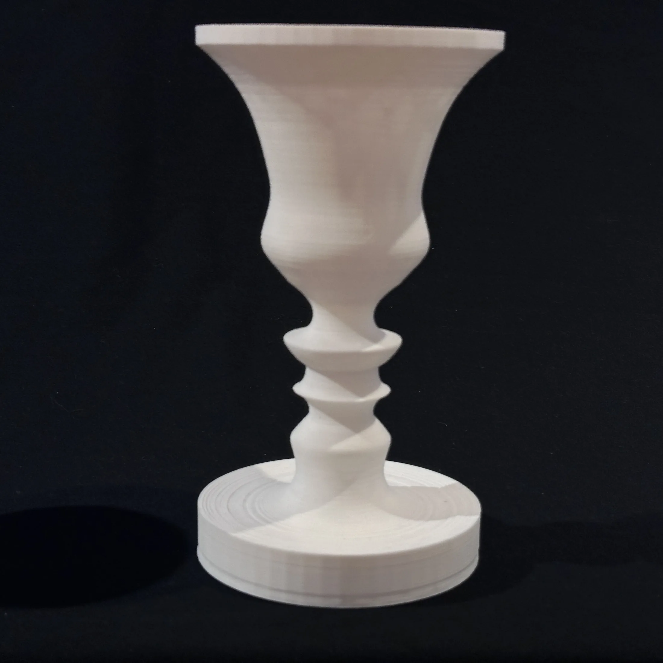 White FaceVase from Inverted Normals.