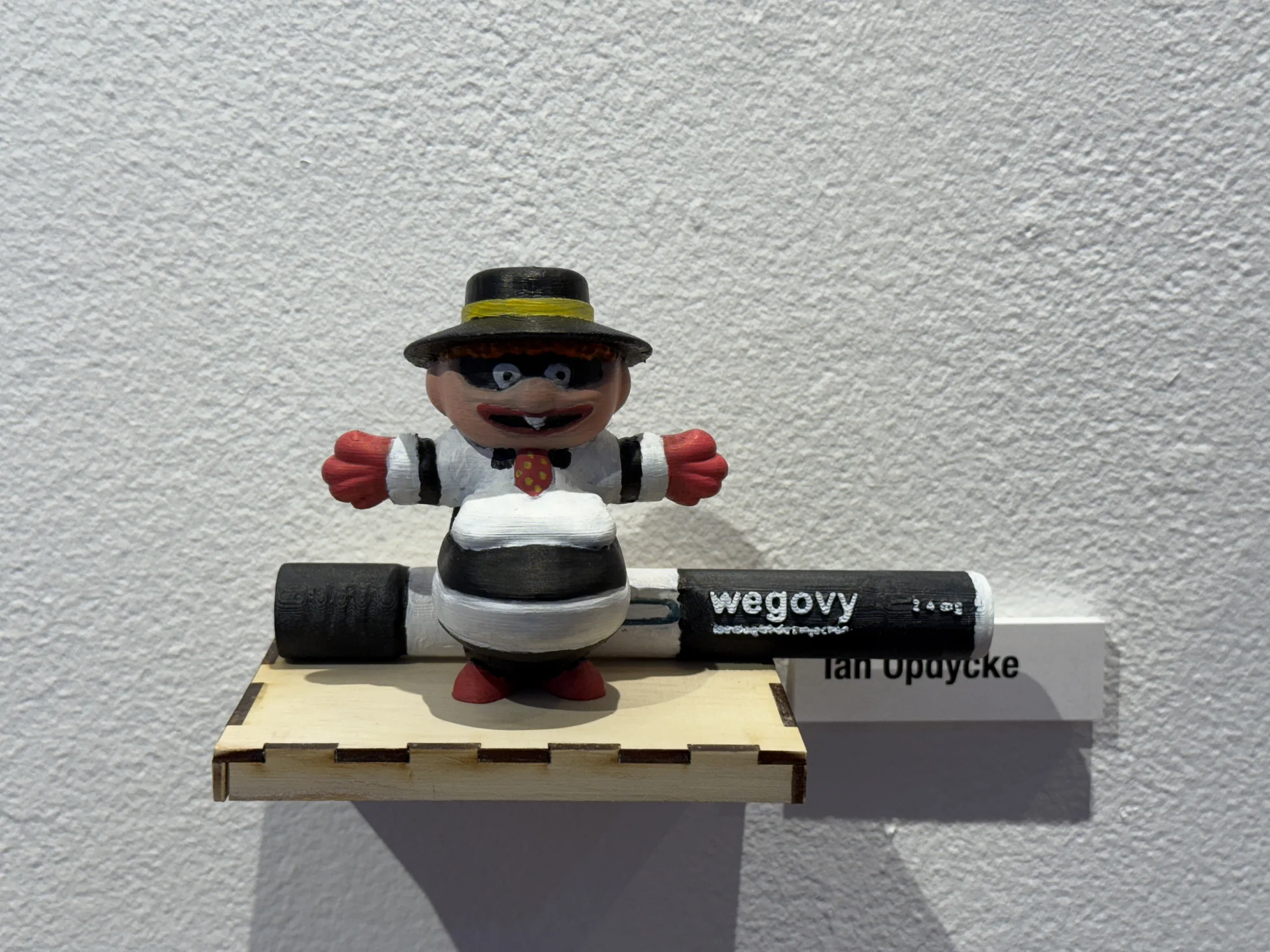 Small figure sculpture from Pixels to Pieces.