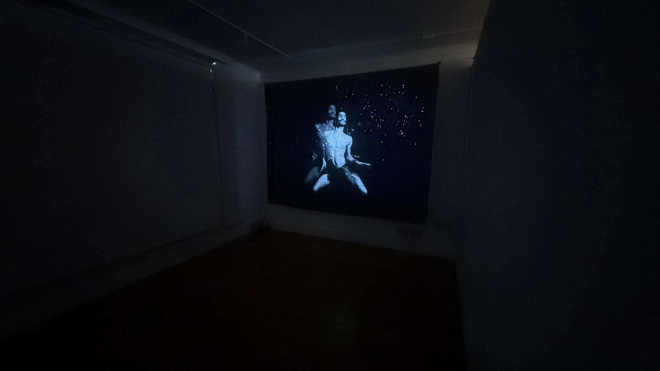 Projection view in Heaven on Earth.
