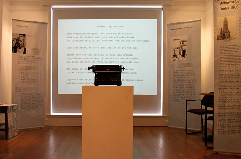 Archive image from a Mulberry MIX Gallery exhibition.